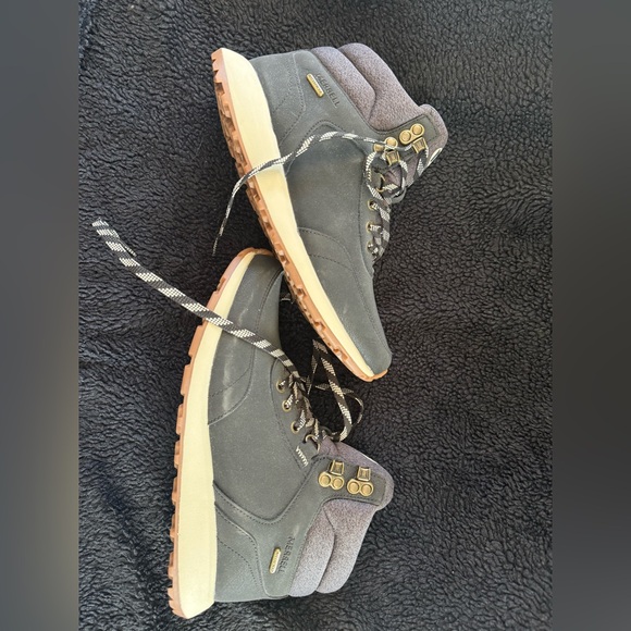 Merrell Boots - Picture 2 of 7